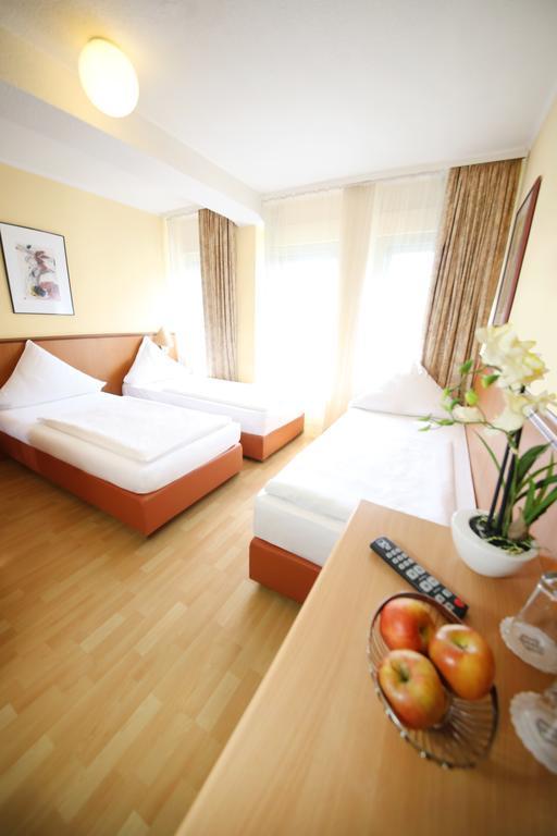 Hotel Europa Offenbach del Meno Habitación foto